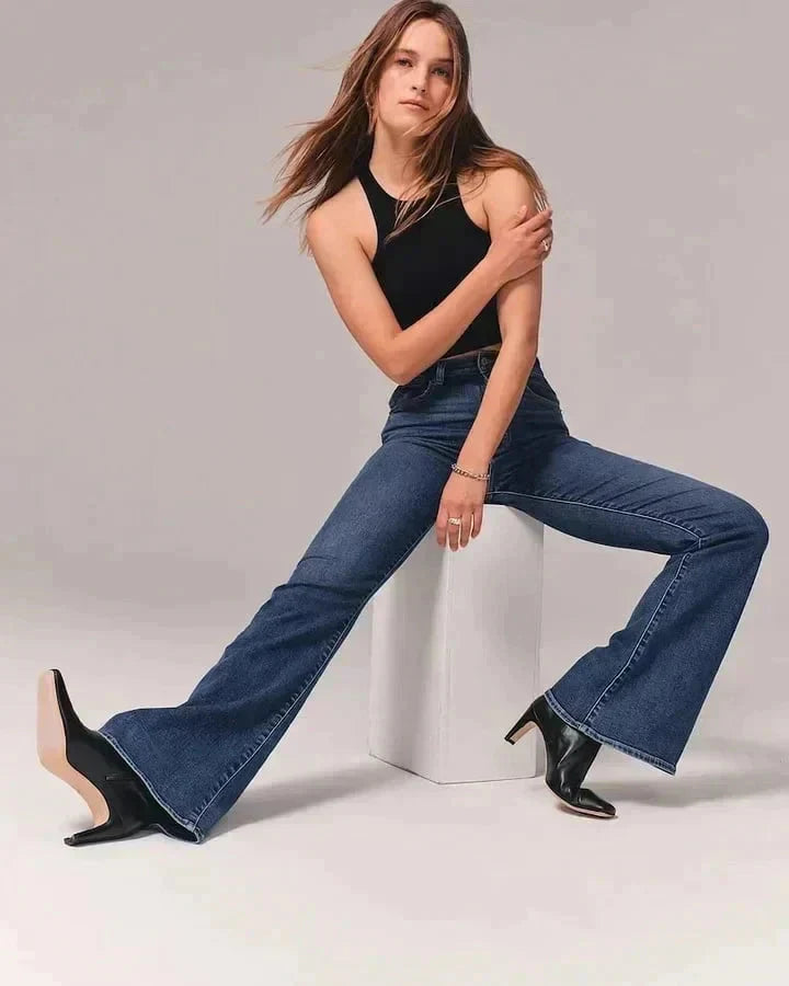 Figurformende Bootcut Jeans mit schmeichelnder Passform für Frauen