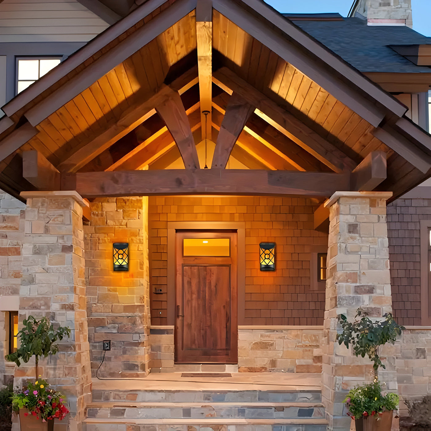 FlameGlow Lights -  2 Stück  Außenleuchten Solarbetriebene Led-Wandleuchte