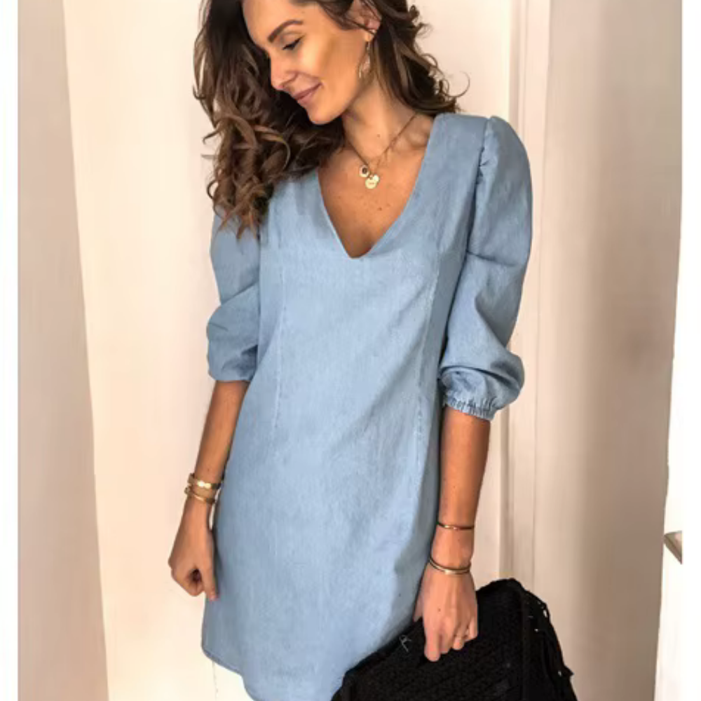 Julie – Jeanskleid mit V-Ausschnitt im Casual-Chic