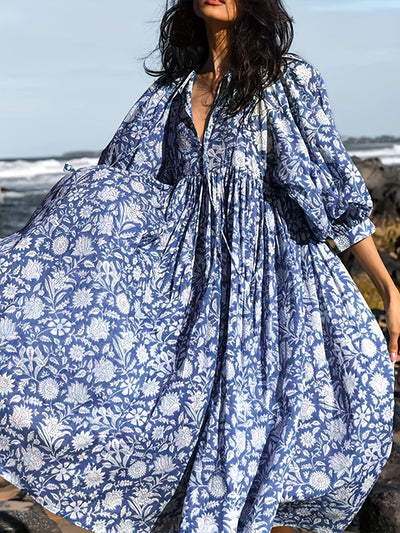 Blumenkleid mit V-Ausschnitt – Luftiges Sommerkleid mit Laternenärmeln