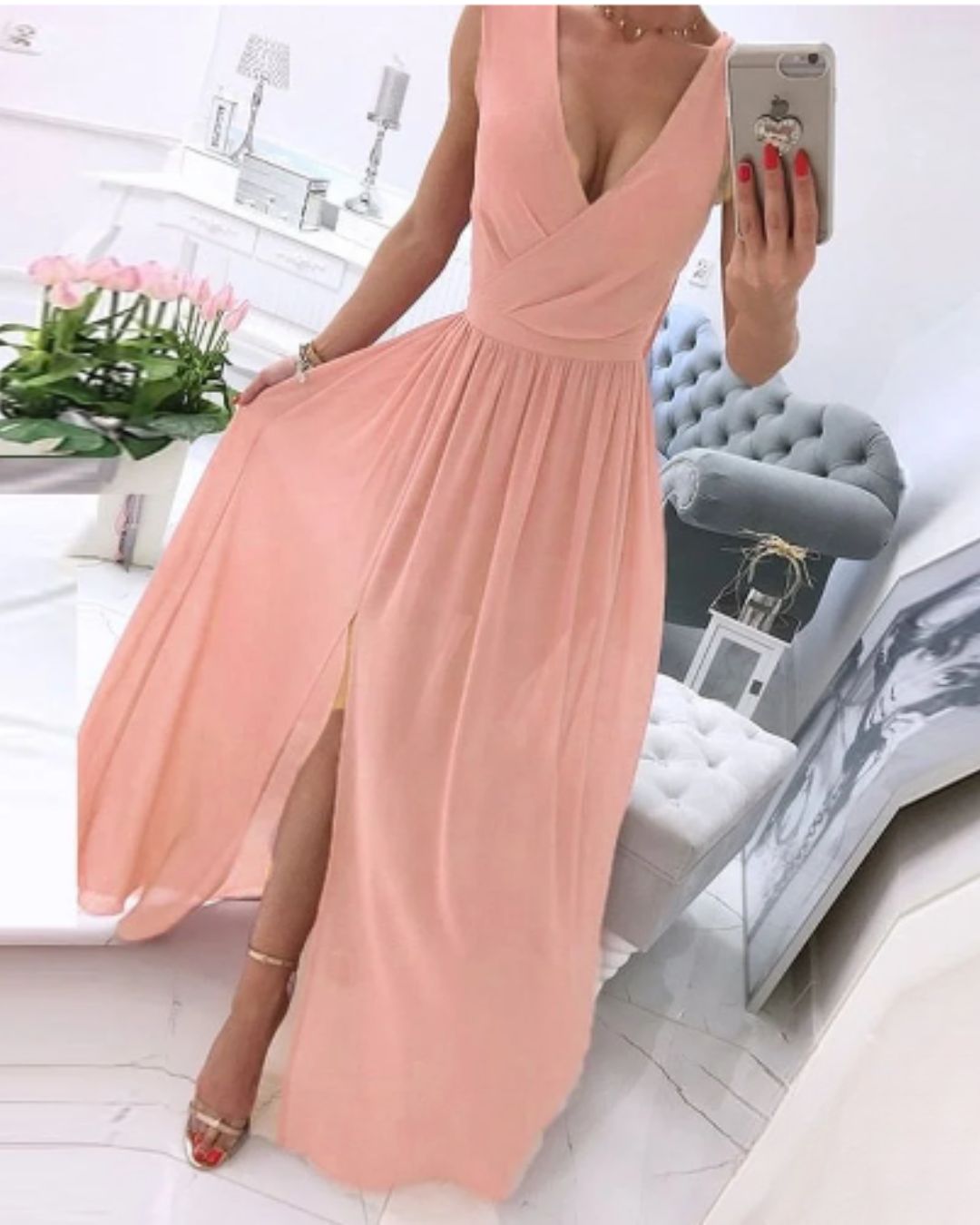 Julia® | Ärmelloses Strandkleid für Damen mit tiefem V-Ausschnitt