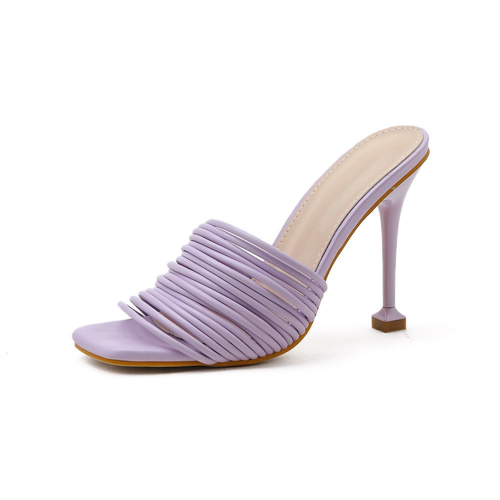 Damen-Sandalen mit Absatz und gepolsterten Riemen im Slipper-Stil - Renata