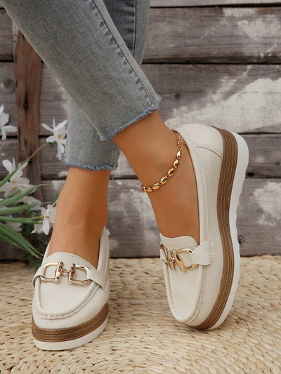 Bequeme Damen-Loafers mit elegantem Metallakzent