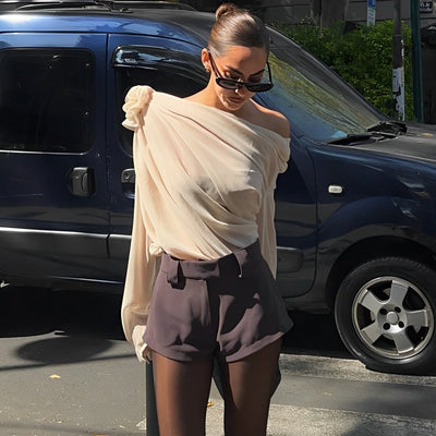 Chiffonbluse aus geblümtem Netz mit zarter Eleganz für Frauen