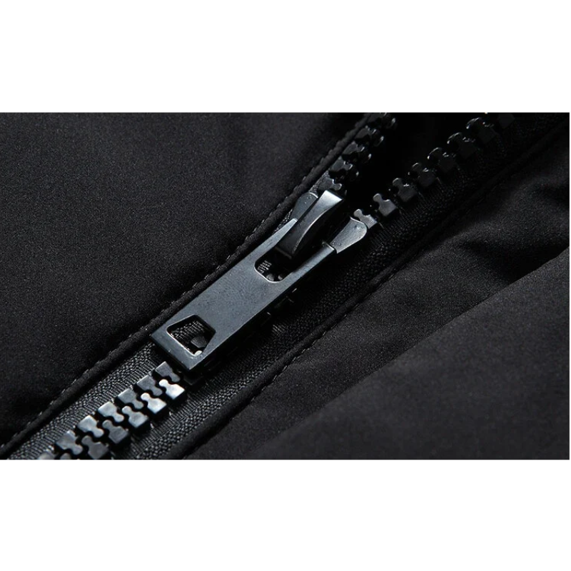 Winterjacke mit Fellimitat-Kapuze für Männer