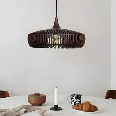 WoodHaven Light – Moderne Holz-Pendelleuchte für stilvolles Ambiente