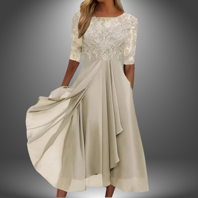 Ottilie©️ | Handgemaakte elegante kanten jurk