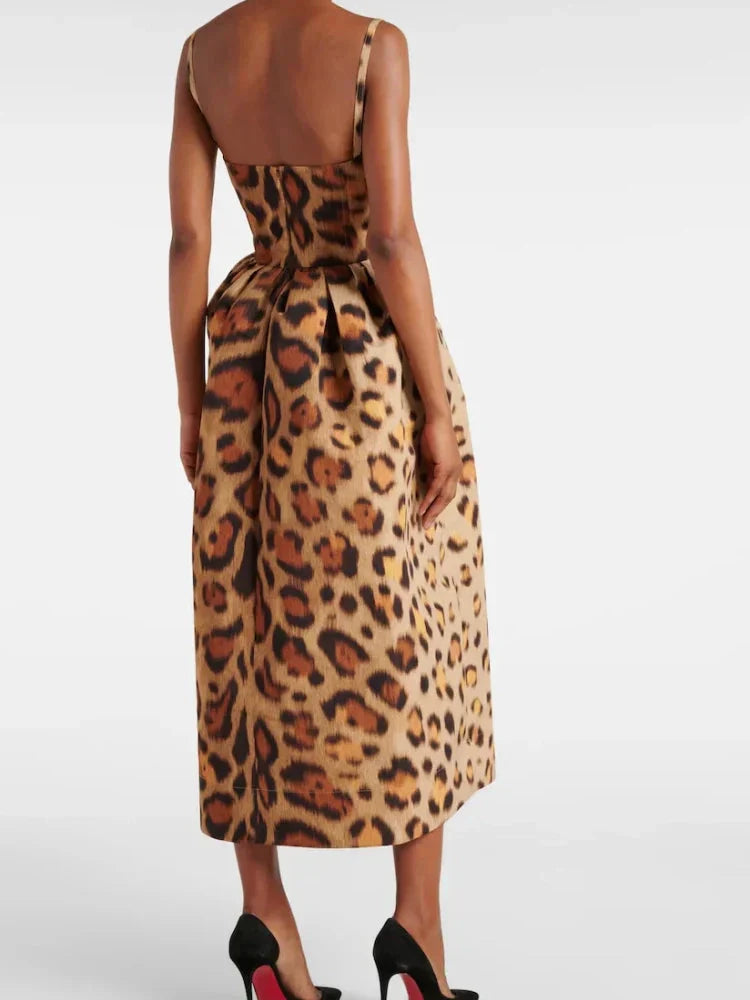 Midikleid mit Animal Print und femininer Ausstrahlung für Frauen