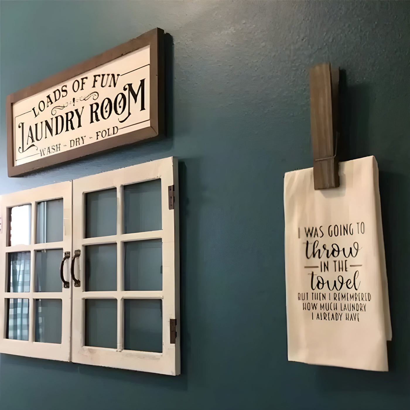 PineGrip Handtuchhalter - Eleganter Badezimmer Handtuchklammer aus Holz