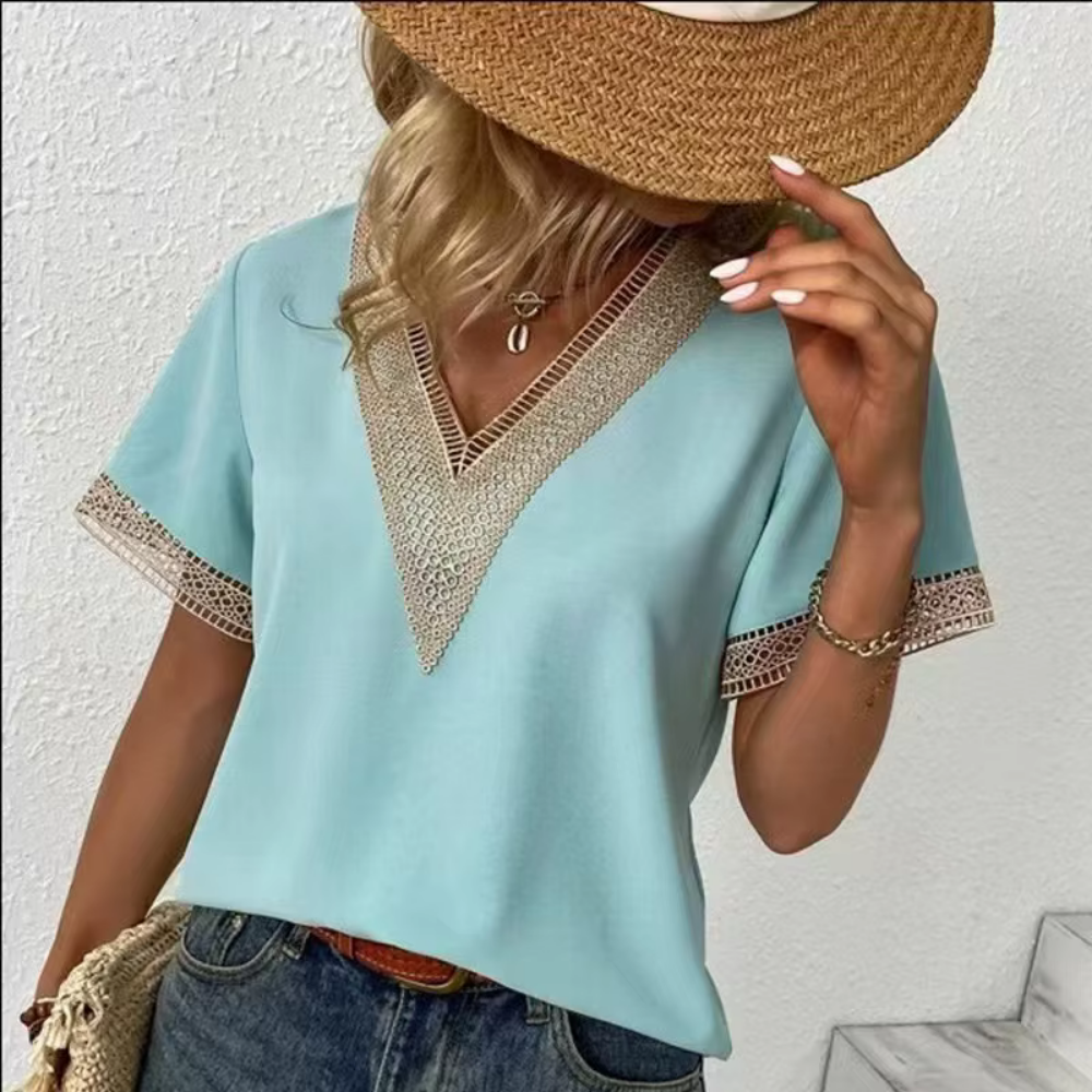 Isabelle – Kurzarmshirt mit eleganten Spitzendetails