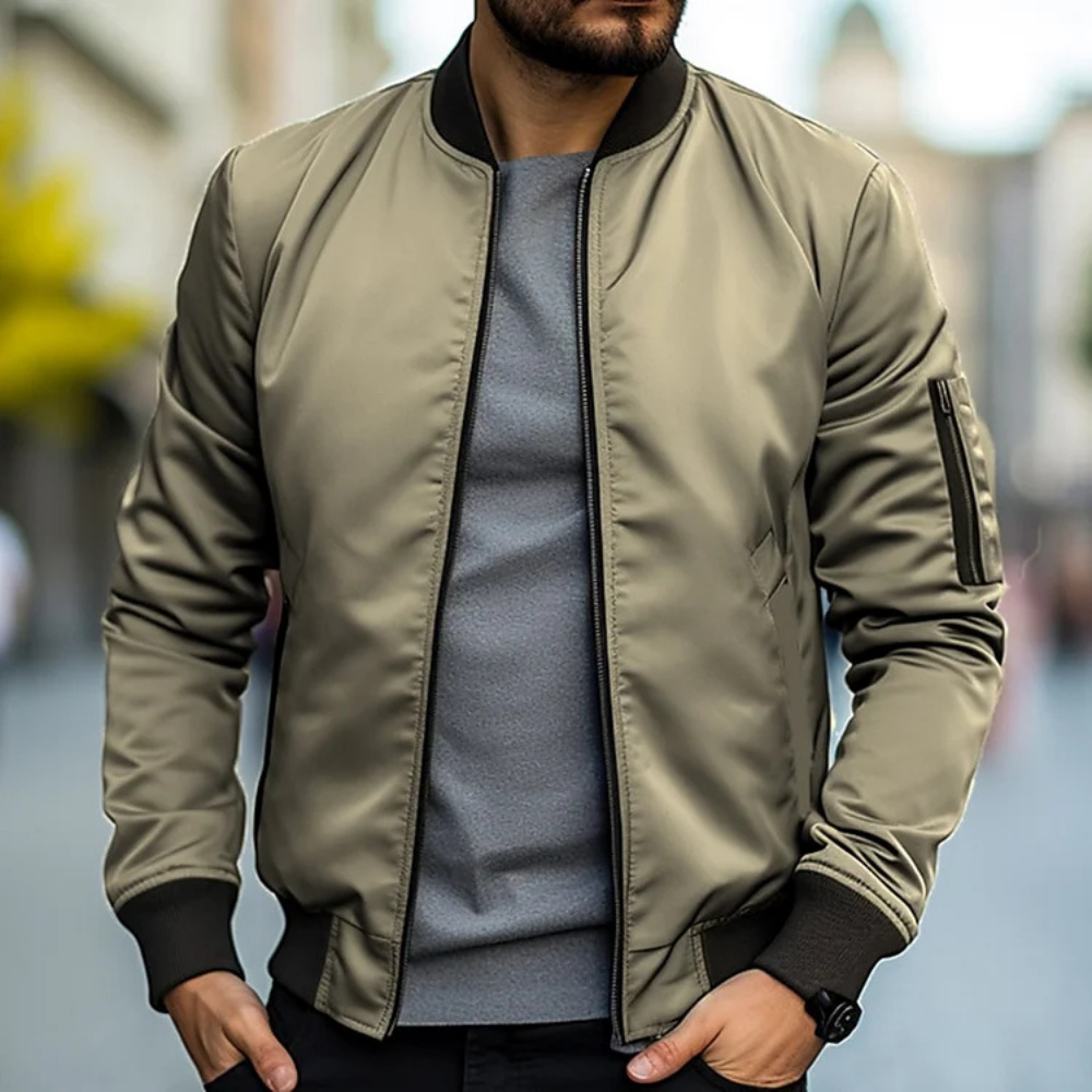 VINCEL | Minimalistische Bomberjacke in Creme – Der urbane Klassiker