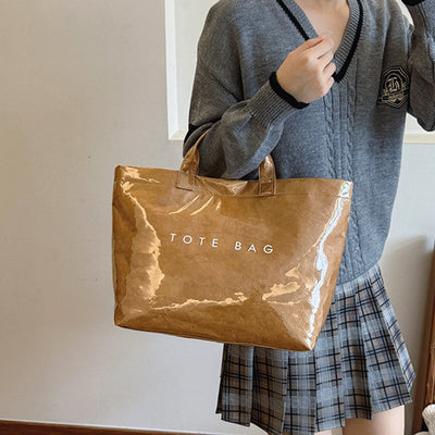 Edelinde® | Tote Tasche mit Zeitungsdruck