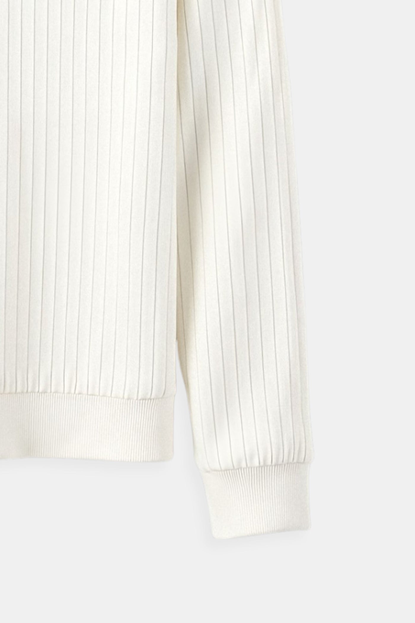 Luca | Feinripp-Langarmshirt für Herren – Minimalistisch & Vielseitig