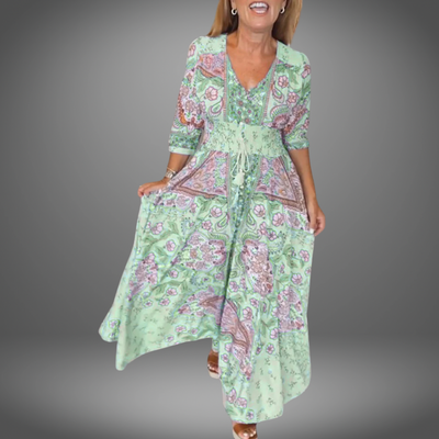 Viktoria©️ | Festliches Kleid mit V-Ausschnitt und Dreiviertelärmeln