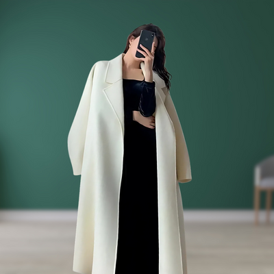 Amelye - Eleganter Mantel in Creme