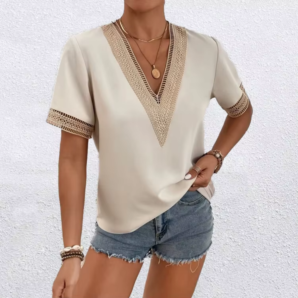 Isabelle – Kurzarmshirt mit eleganten Spitzendetails
