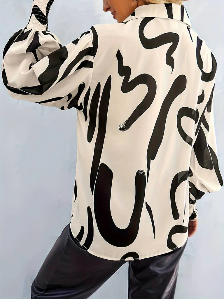 Sophie – Elegante Damenbluse mit Plisseedetails stilvoll und zeitlos