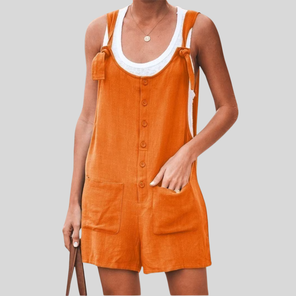 CHLOE -  Latzshorts mit Boho-Vibes