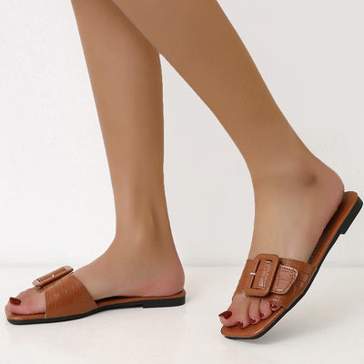 Flache, zehenoffene Damen-Sandalen mit Schnalle aus weißem Leder - Elina