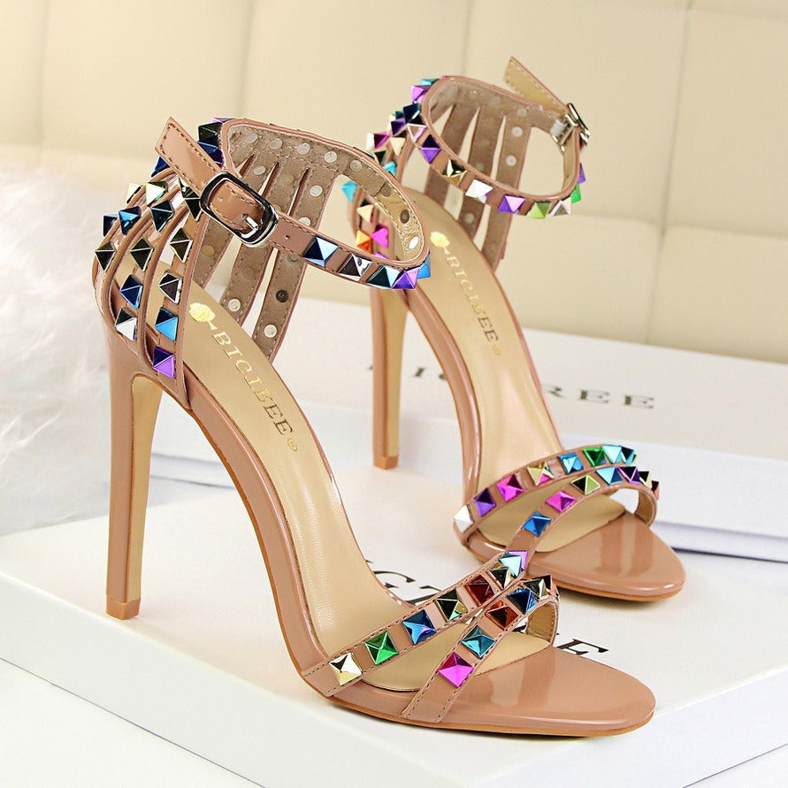 Römische Damen-Sandalen mit Metallic-Applikationen - Valeria