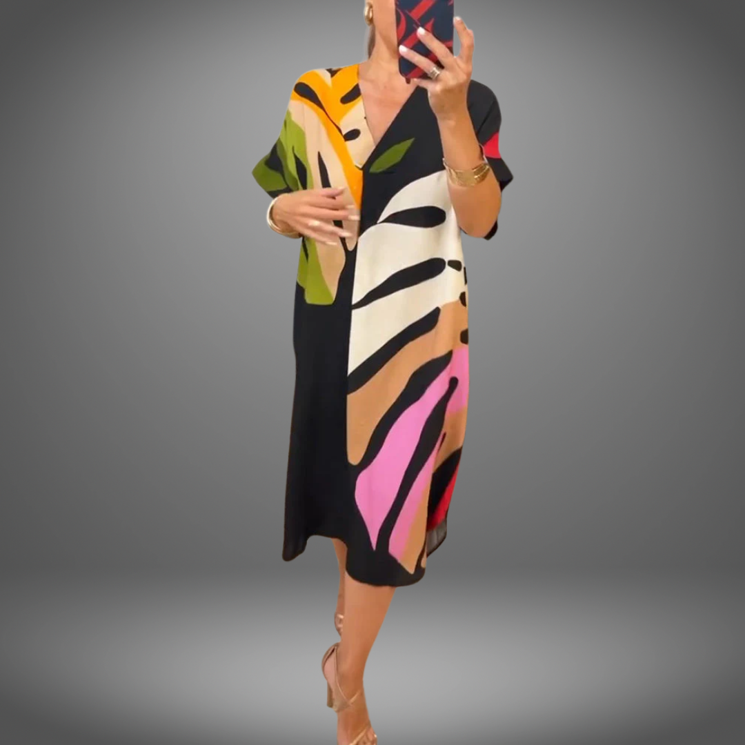 Selma©️ | Lässiges Kleid mit buntem Blätterprint