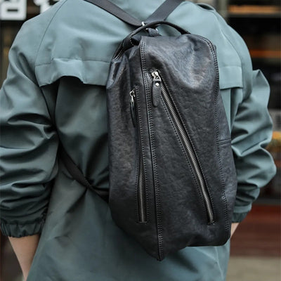 Herrenrucksack mit diagonalen Reißverschlüssen im urbanen Stil - Gael