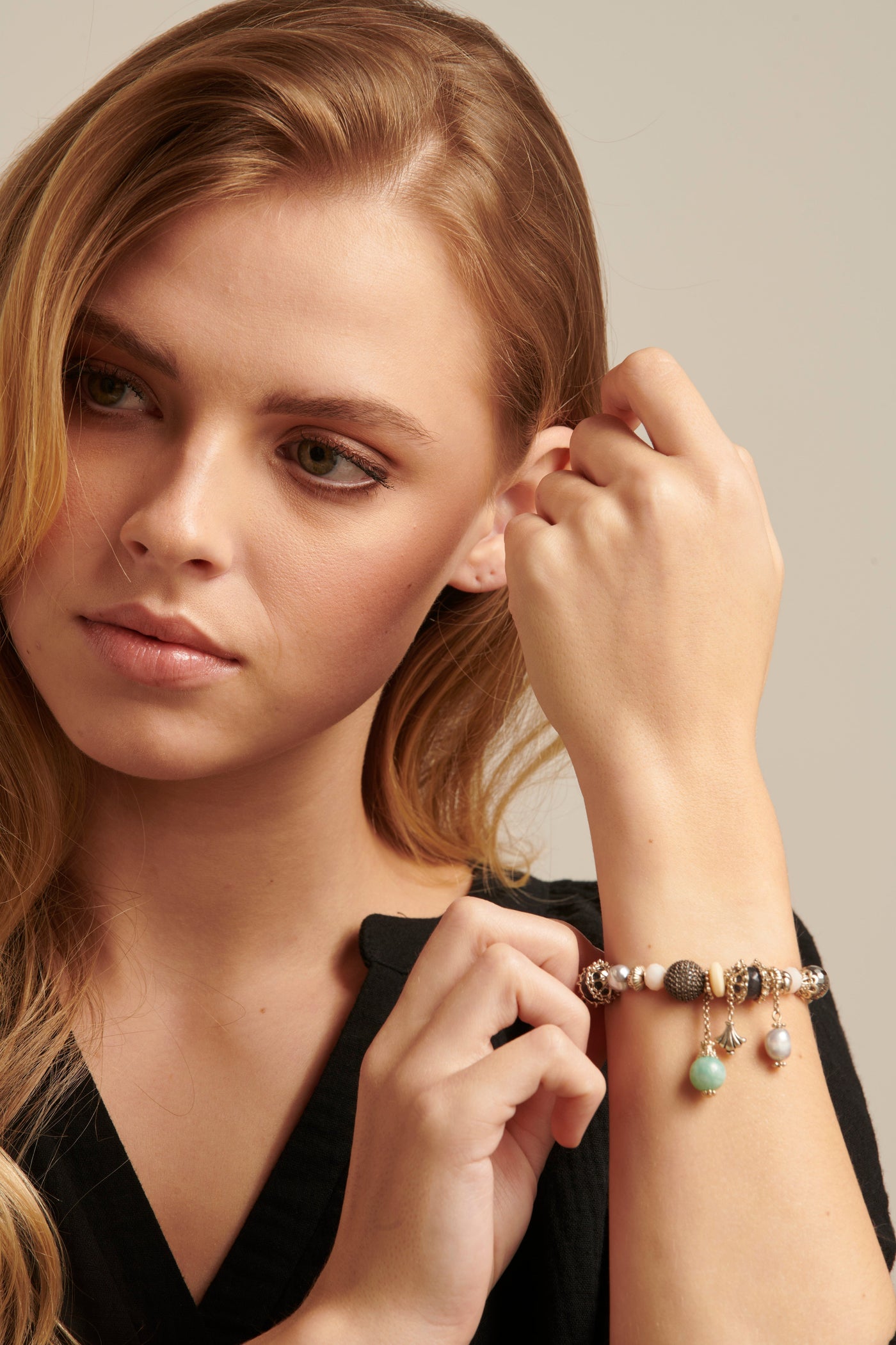 Elastisches Armband mit Mischung aus Perlen und Quarzsteinen Für Frauen