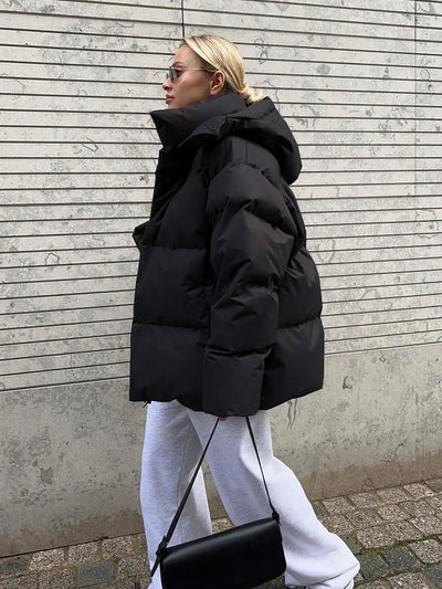 Puffer-Winterjacke mit Kapuze für Frauen