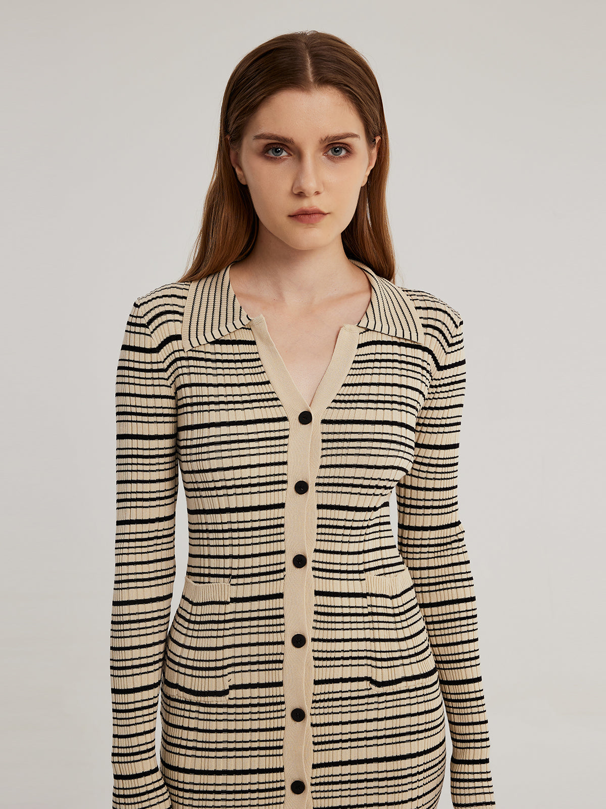 Zeitloses Strickkleid mit vielseitiger Eleganz für Damen