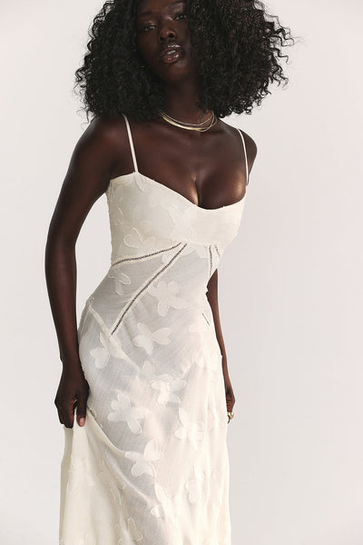 Elegantes Maxikleid mit 3D-Rosen & Rückenausschnitt