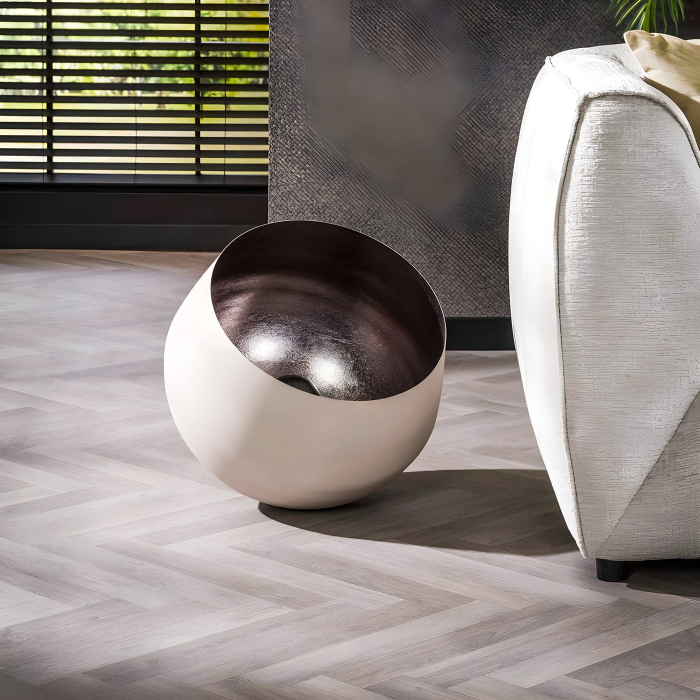 ShimmerCage Light - Elegante Runde Stehlampe