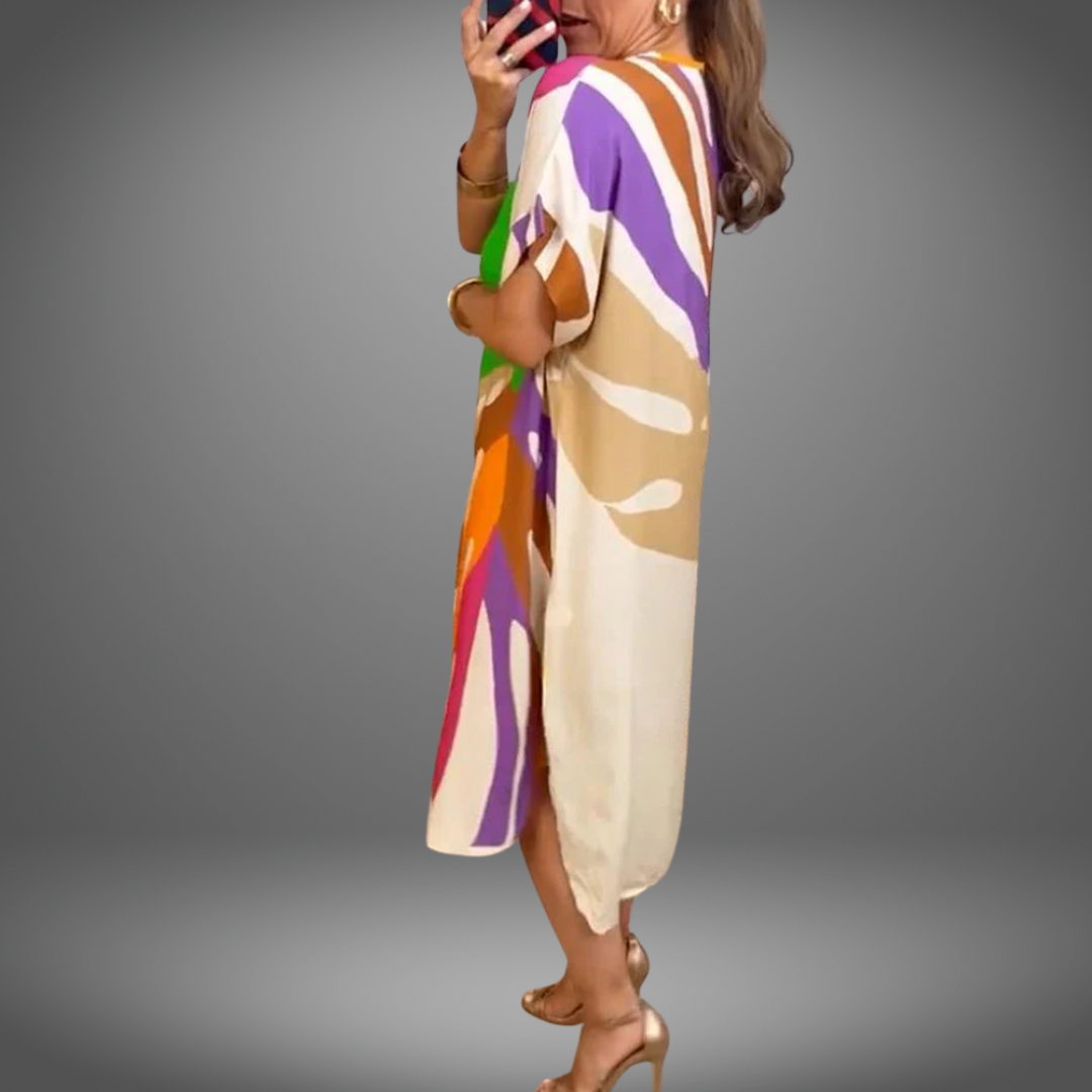 Selma©️ | Lässiges Kleid mit buntem Blätterprint