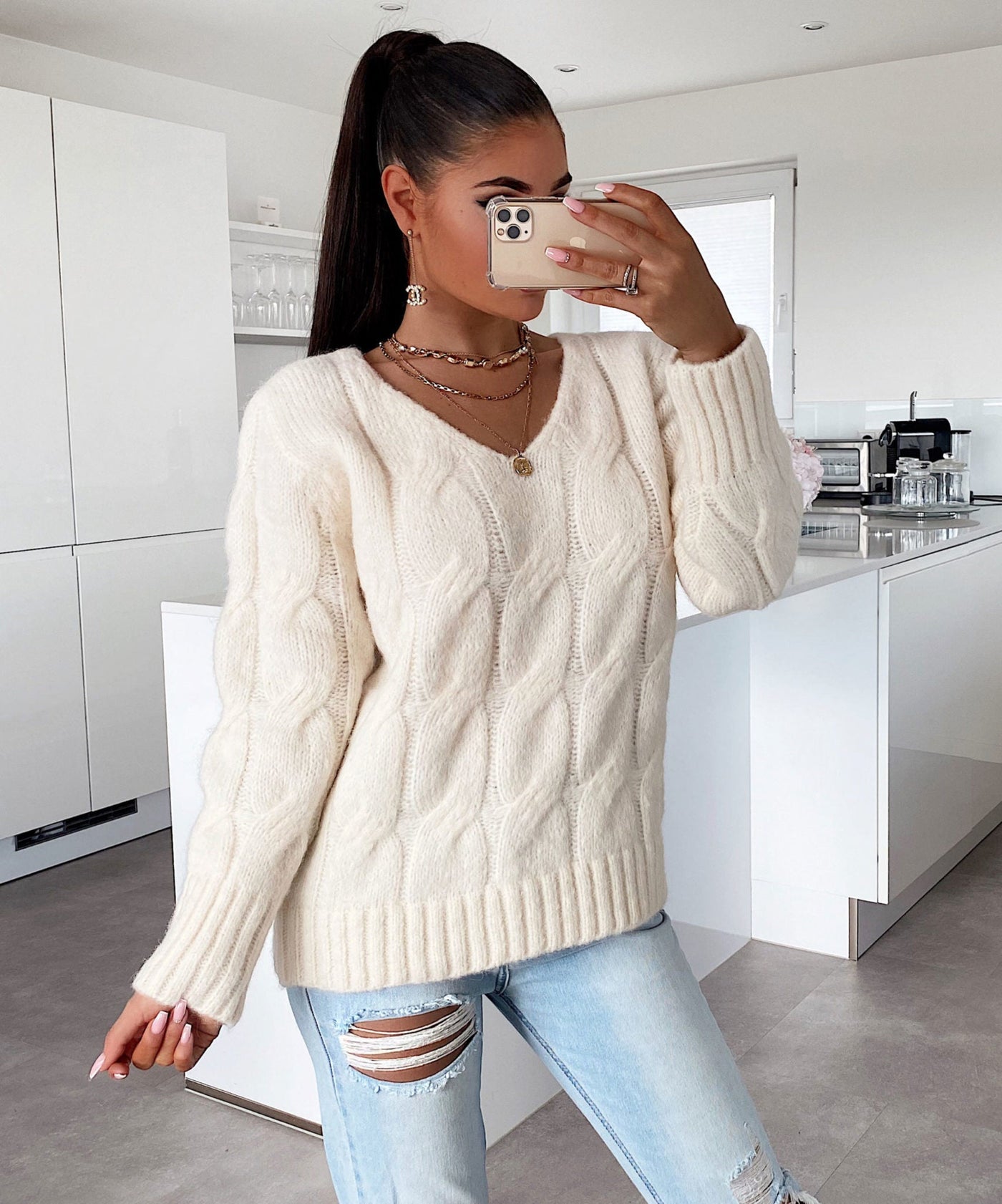 Beiges Oberteil mit zeitloser natürlicher Eleganz für Frauen