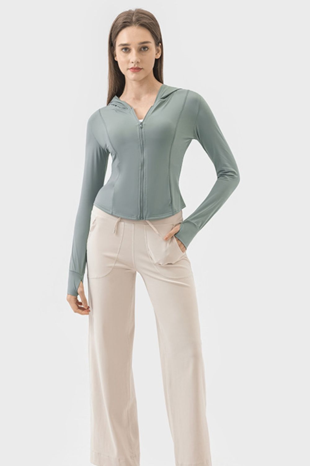 Trinelle | Funktionelle Trainingsjacke mit Kapuze