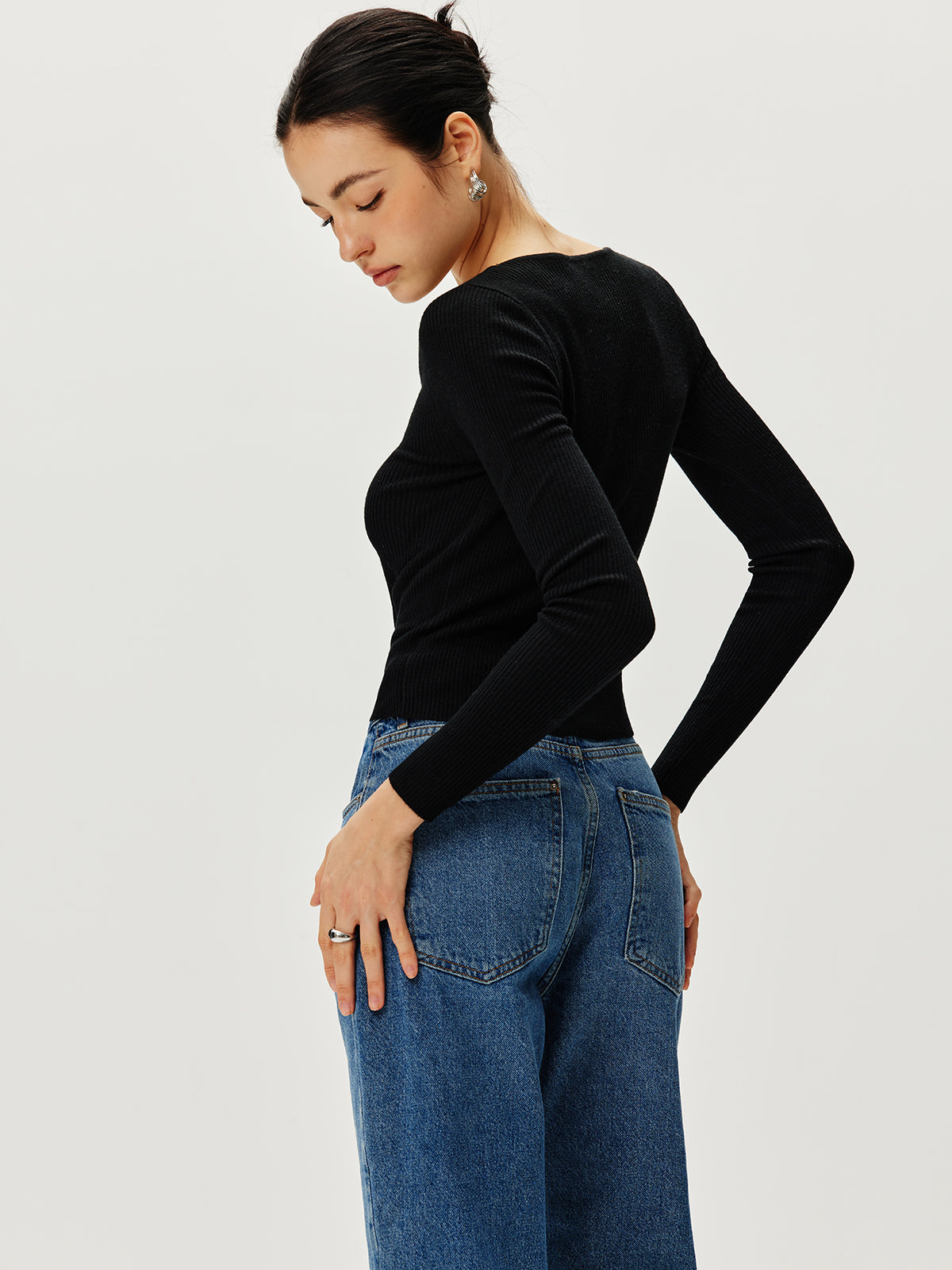 Taillierte Strickweste mit Strassverschluss luxuriöser Strick für Frauen