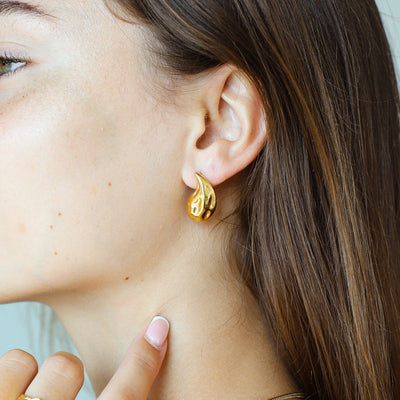 Sophisticated goldene Tropfenohrringe für Damen