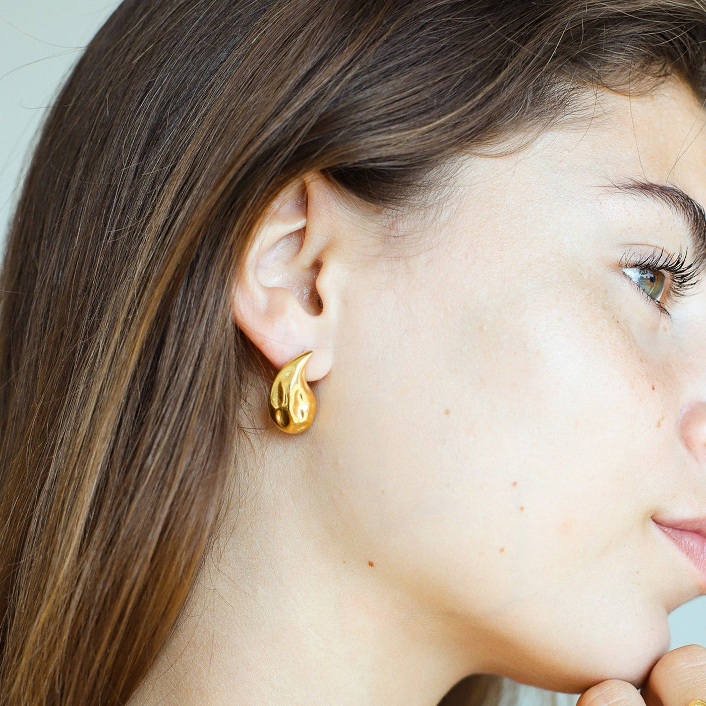 Sophisticated goldene Tropfenohrringe für Damen