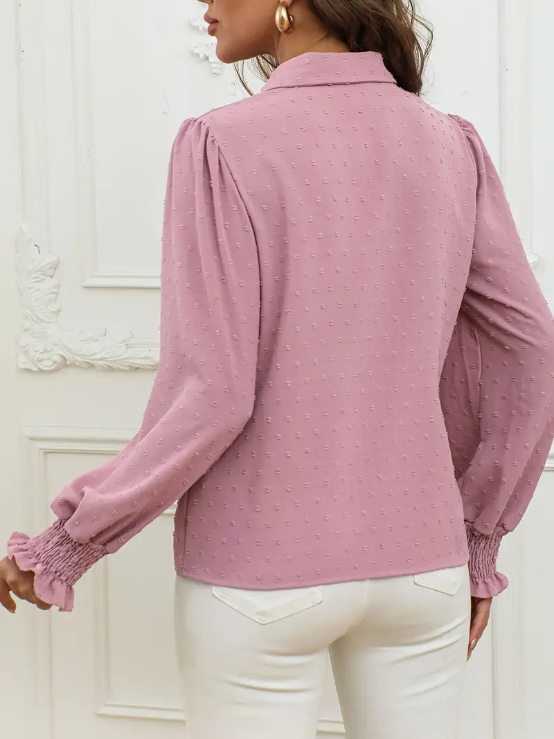 Barbara – Stilvolle Bluse mit gesmokten Manschettenärmeln