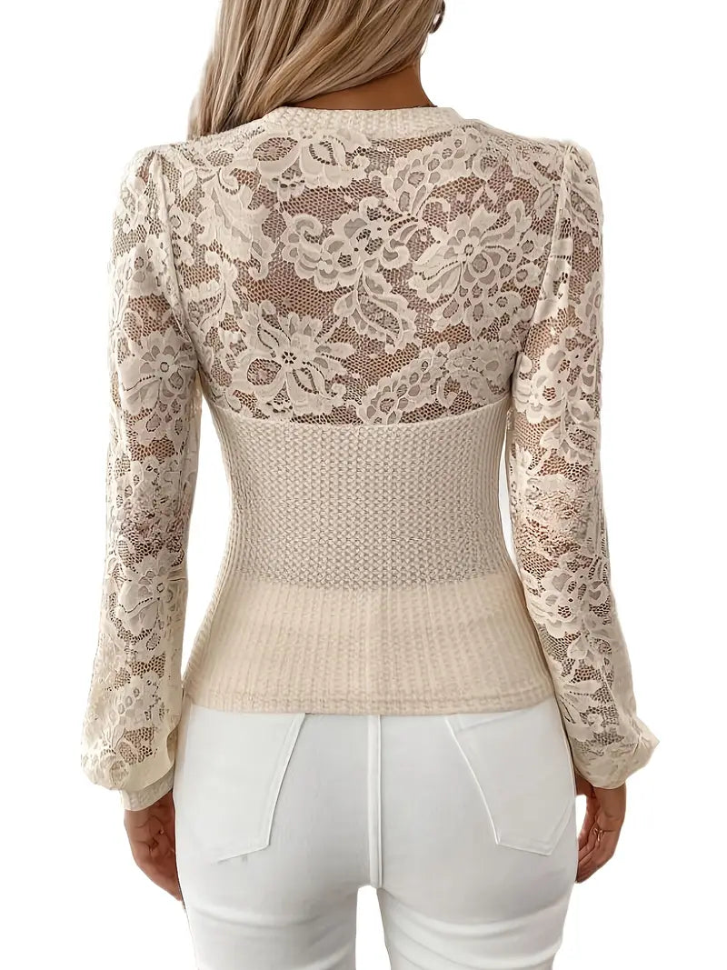 Beatrice – Stilvolle langärmlige Spitzenbluse