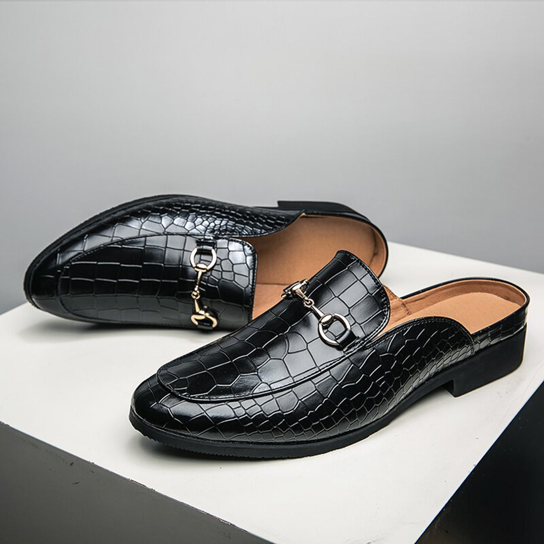 Leder-Loafer-Sandalen mit Goldkettendetail für Herren