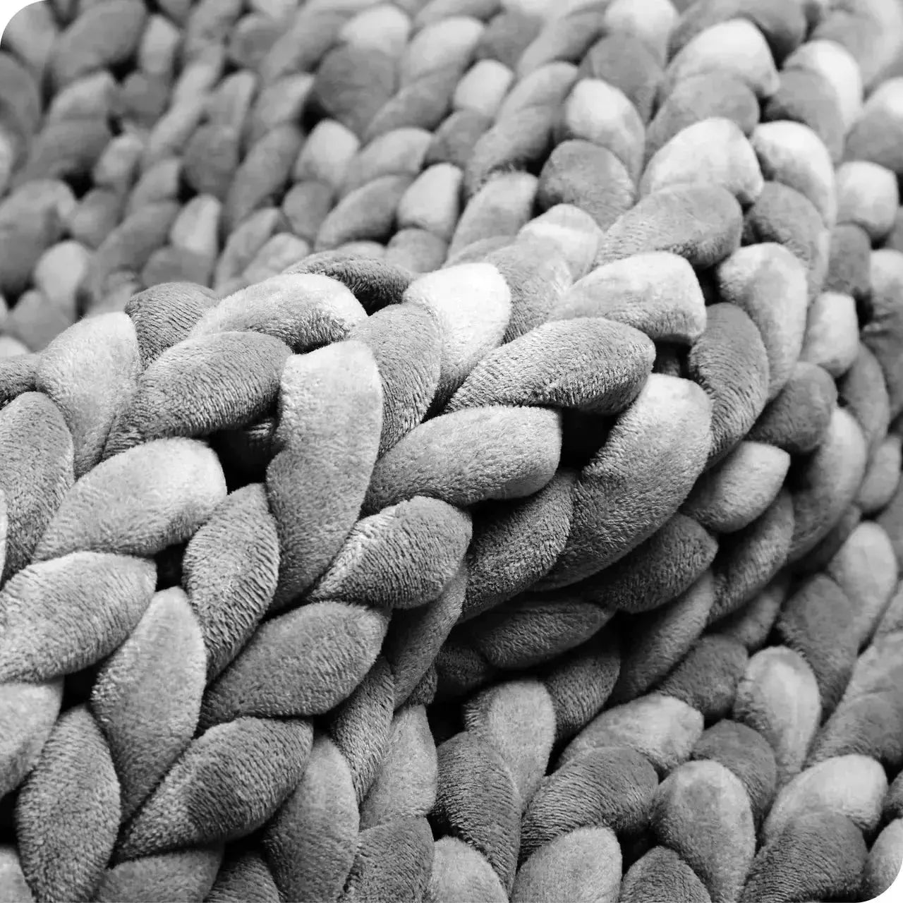 CHUNKY KNIT WEIGHTED THROW