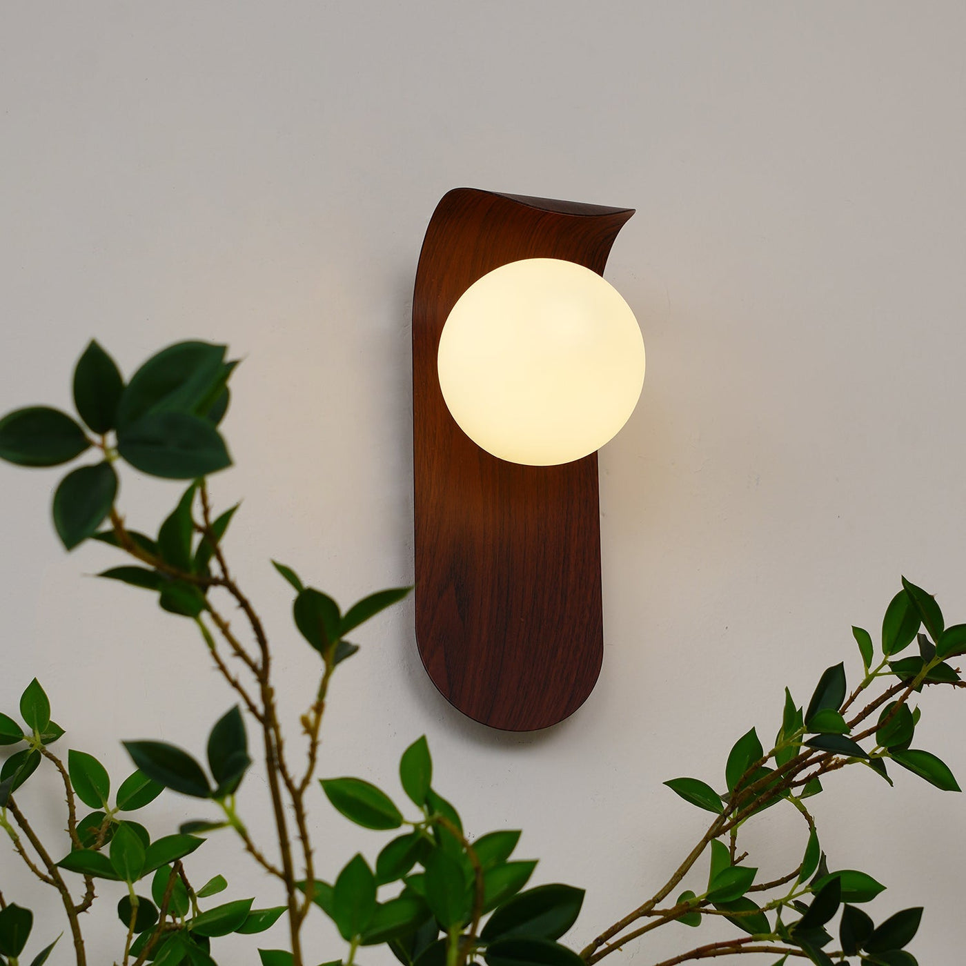 AuraWood Light – Retro Holz-Acrylglas LED Wandleuchte