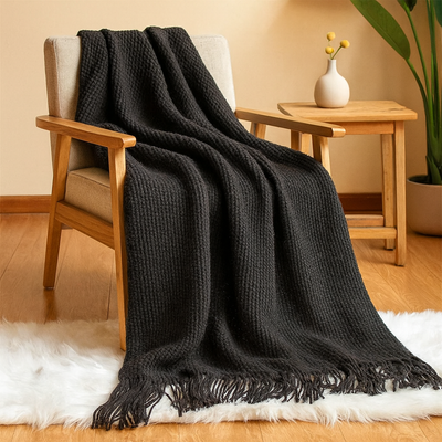 Tassora | Überwurfdecke mit Blasenmuster und Quasten