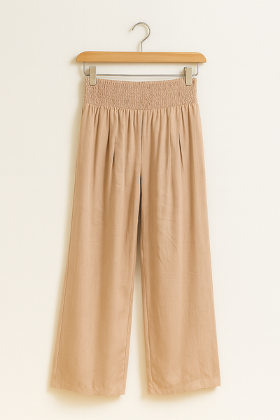 Weite Hose mit elastischem Bund