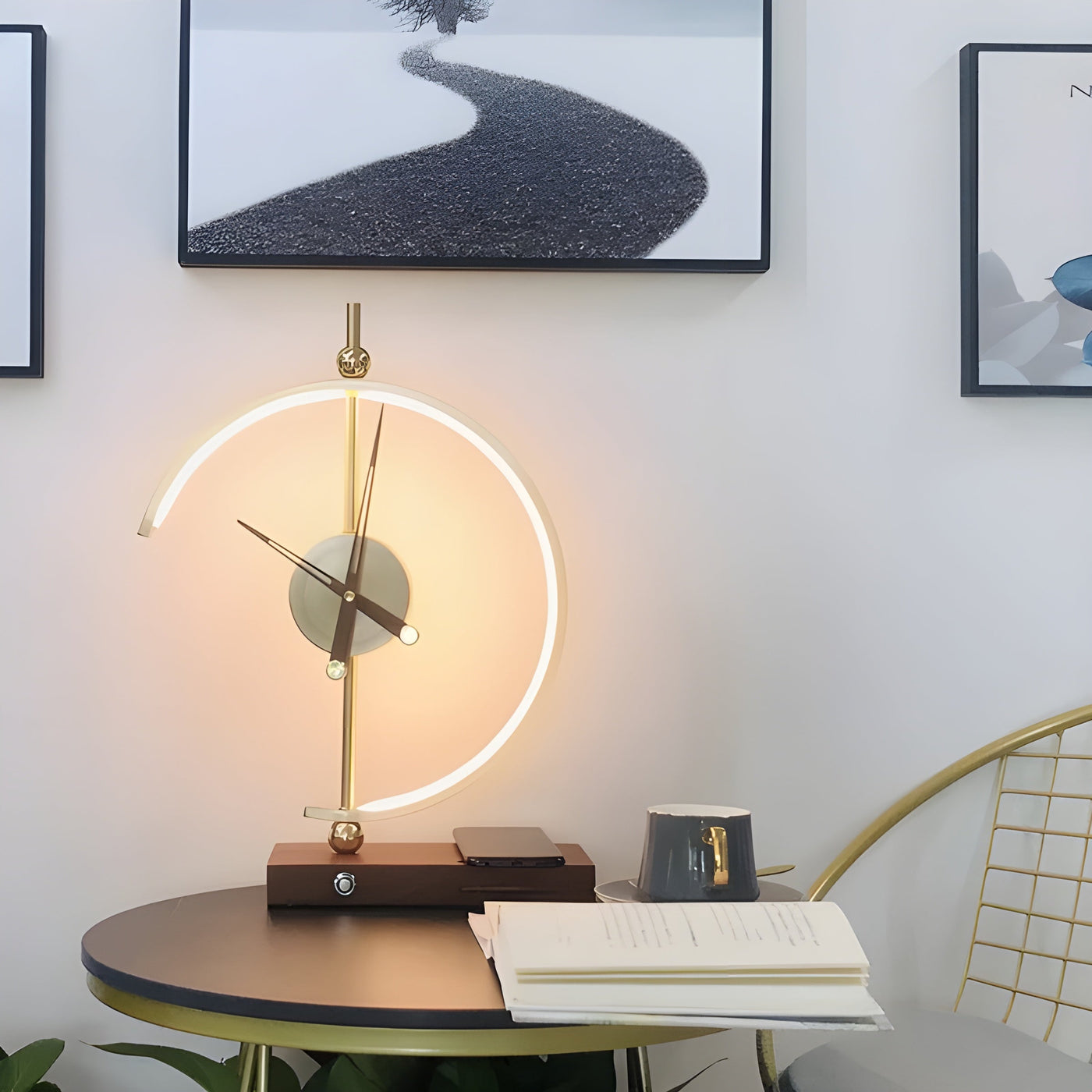 GlowBase Clock Lamp – Luxus Wireless LED Uhr-Lampe