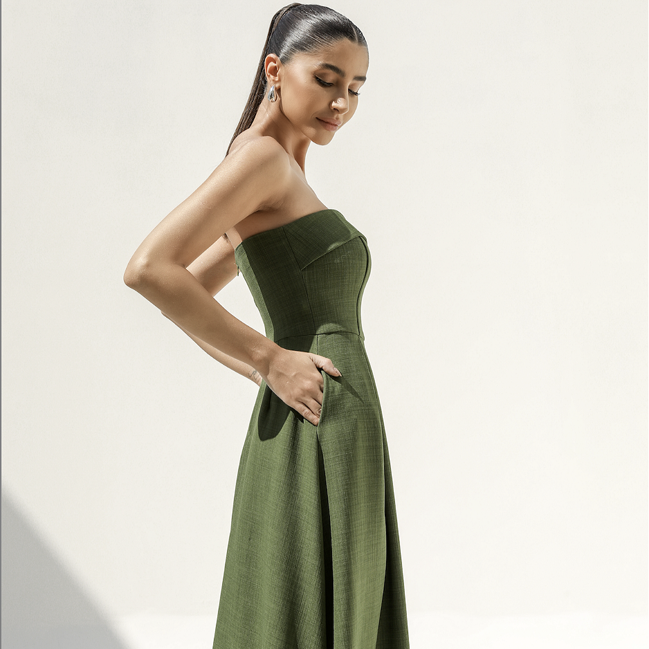 Ursula - Elegantes trägerloses Kleid