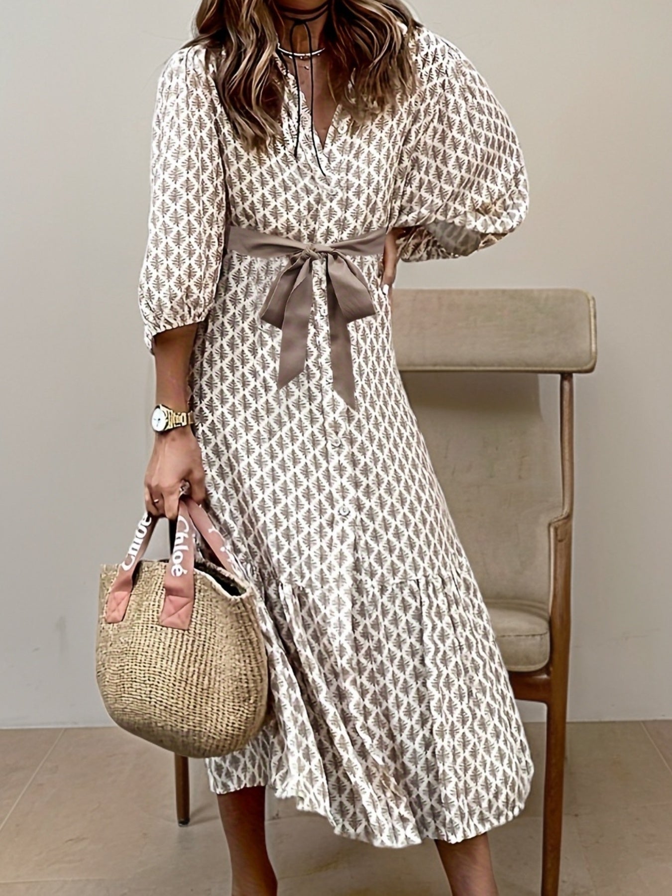 Dianne | Elegantes Kleid mit Knöpfen und Schleifendetail