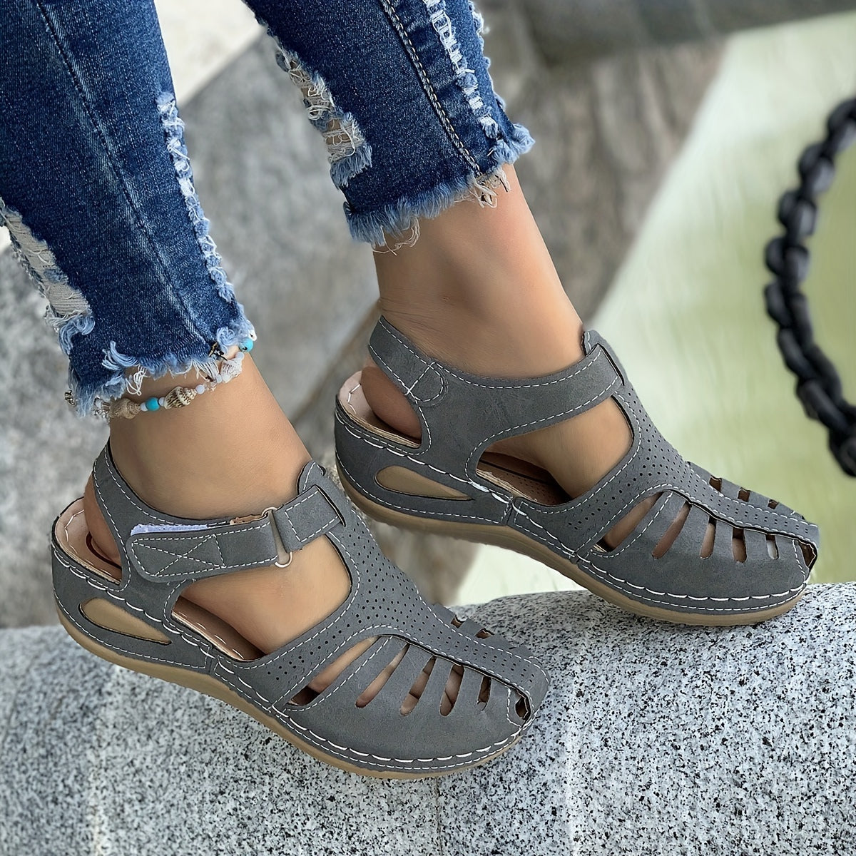 ElegantaStep™ – Elegante Geschlossene Damen Sandalen