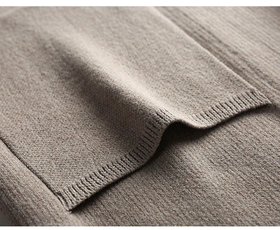 Klassische Strickjacke mit Taschen für Männer