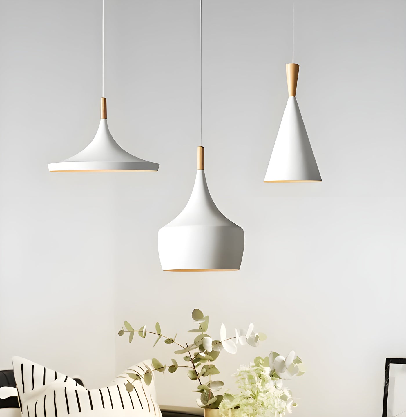 WhiteGlow Light - Moderne weiße LED-Pendelleuchte